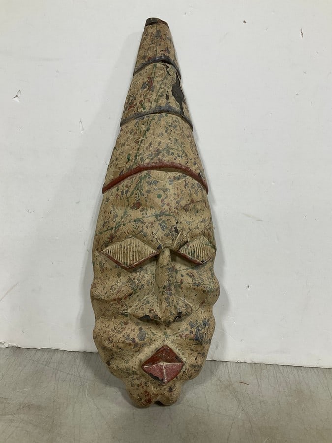Wooden Tribal Tiki Mask (1 of 1)