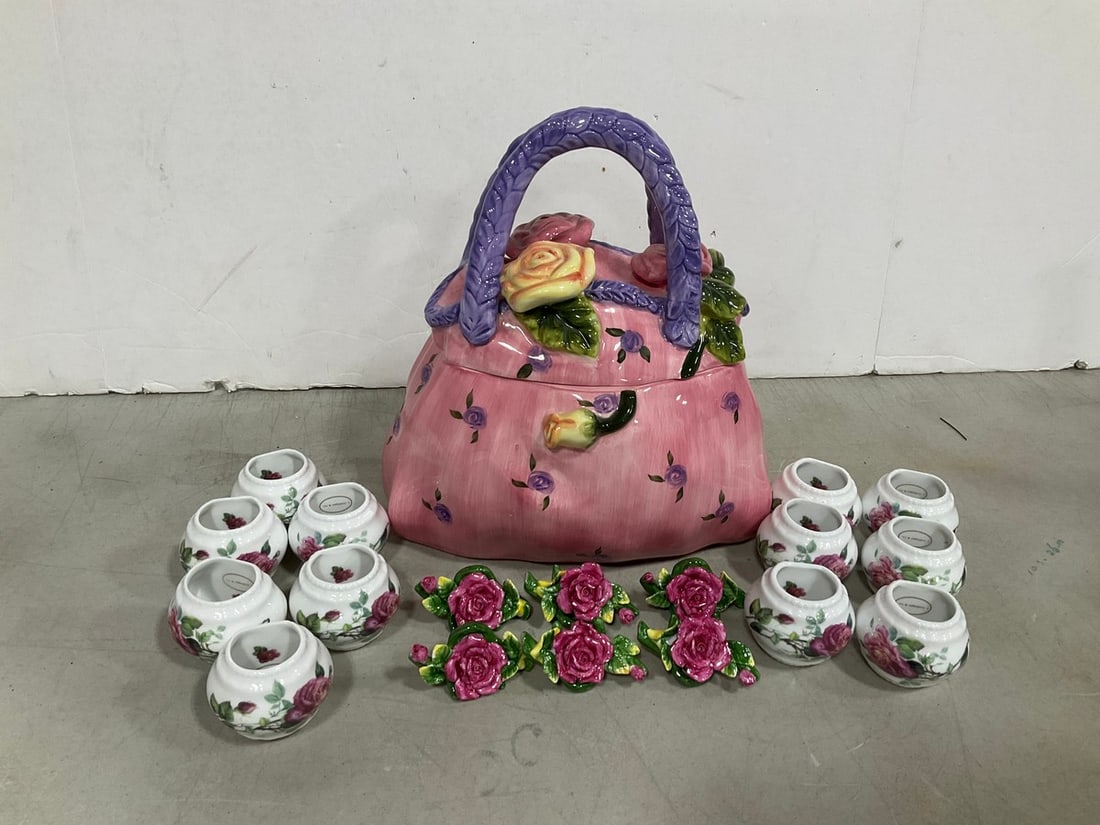 Ceramic Purse Cookie Jar, Napkin Holders, and Floral Decor (Tallest - 7.5in): Ceramic Purse Cookie Jar, Napkin Holders, and Floral Decor (Tallest - 7.5in)