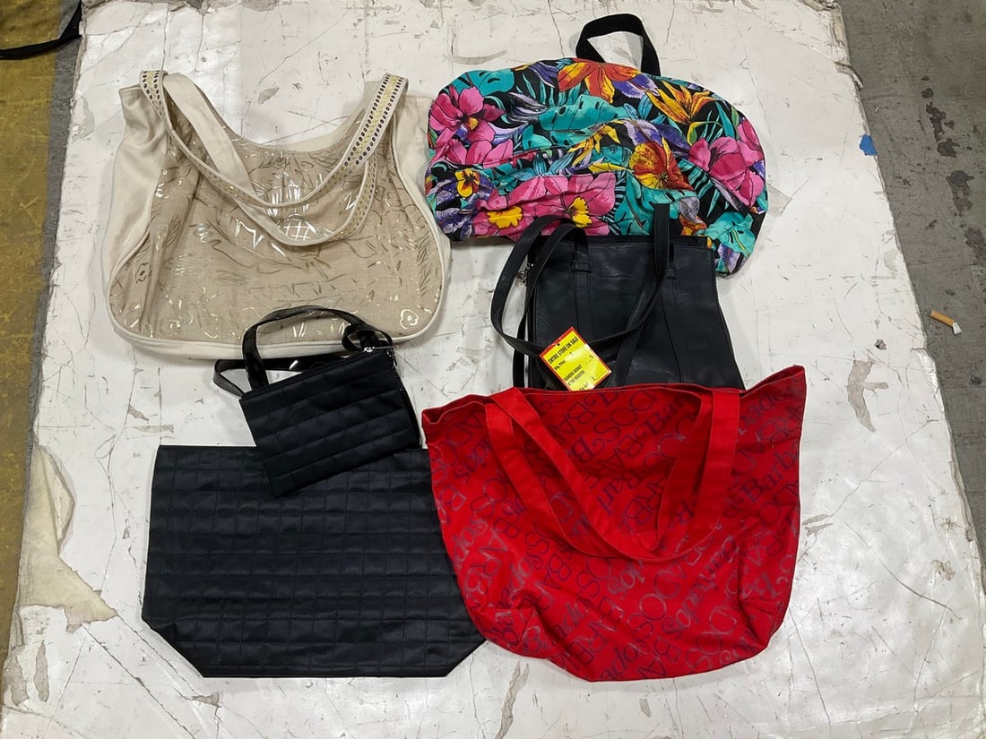 Various Handbags (1 of 1)