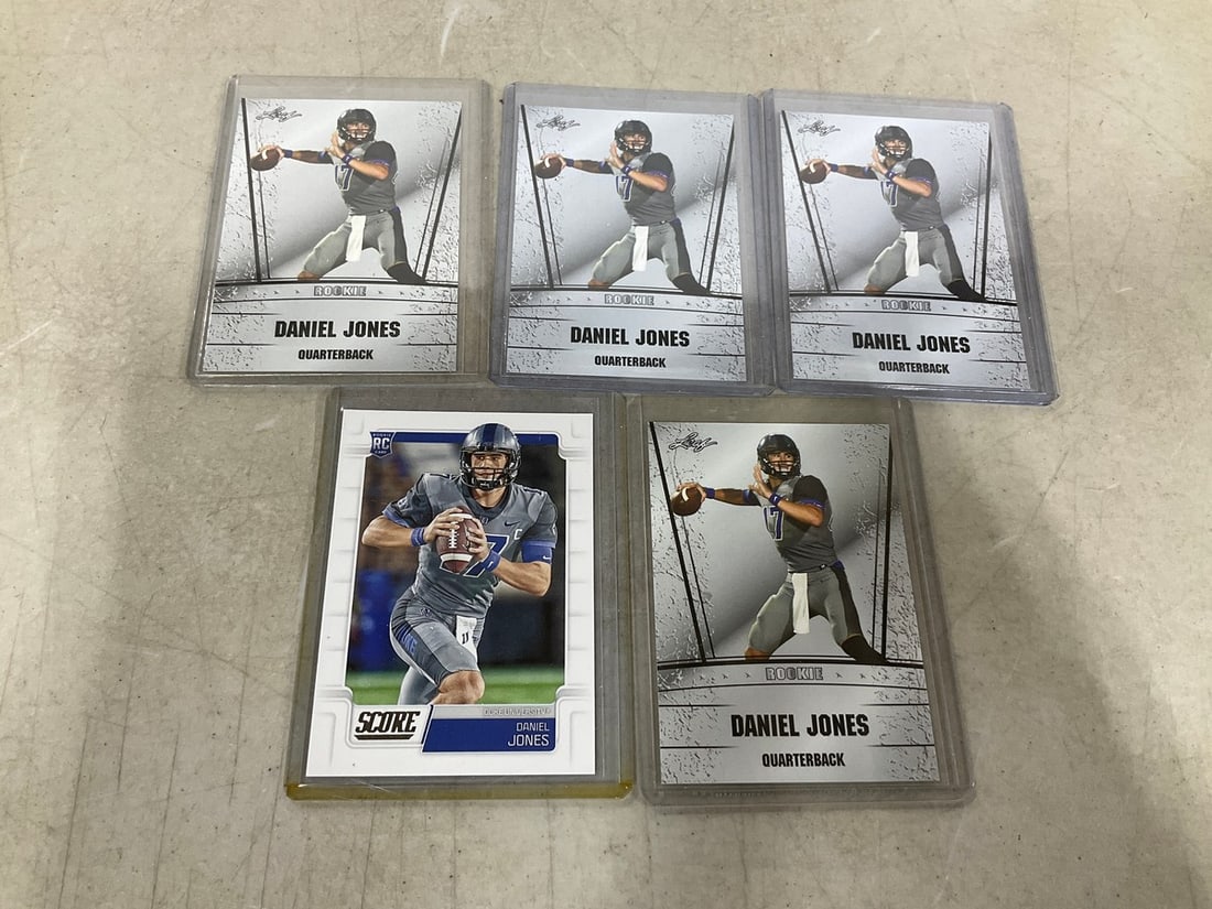 Daniel Jones collectible cards (1 of 1)