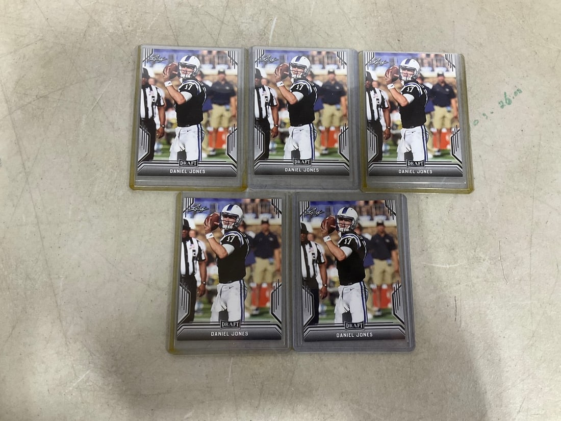 Daniel Jones collectible cards (1 of 1)