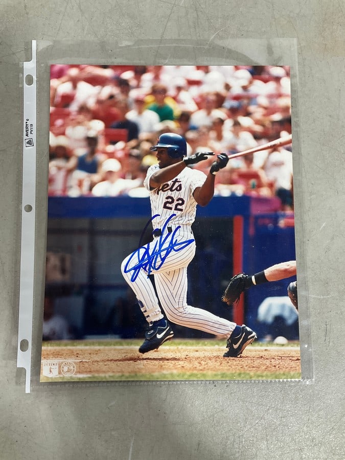 Alex Ochoa signed print(8in.x10in.): Alex Ochoa signed print(8in.x10in.)