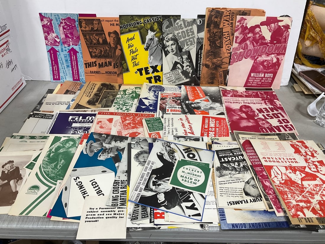 Vintage movie advertisements (1 of 1)