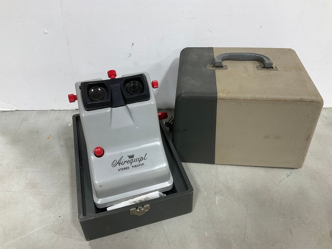 Airequipt stereo theater slide viewer (1 of 1)