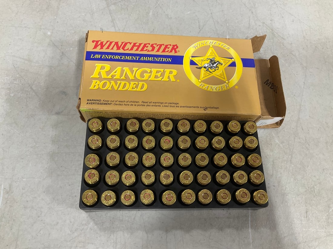 Winchester ranger bonded law enforcement ammunition(180 Gr. bonded): Winchester ranger bonded law enforcement ammunition(180 Gr. bonded)Caliber - 40