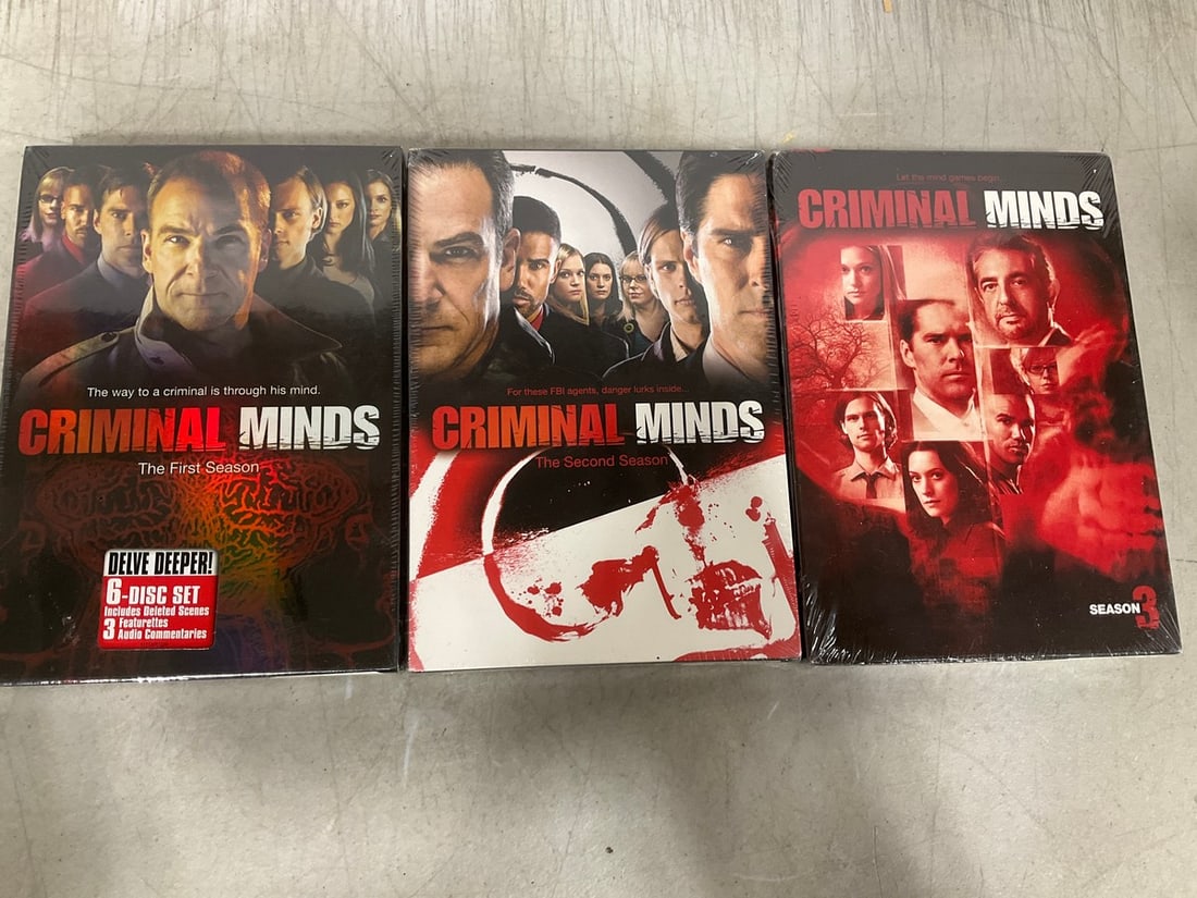 Criminal Minds DVD's(new in package, seasons 1-3): Criminal Minds DVD's(new in package, seasons 1-3)