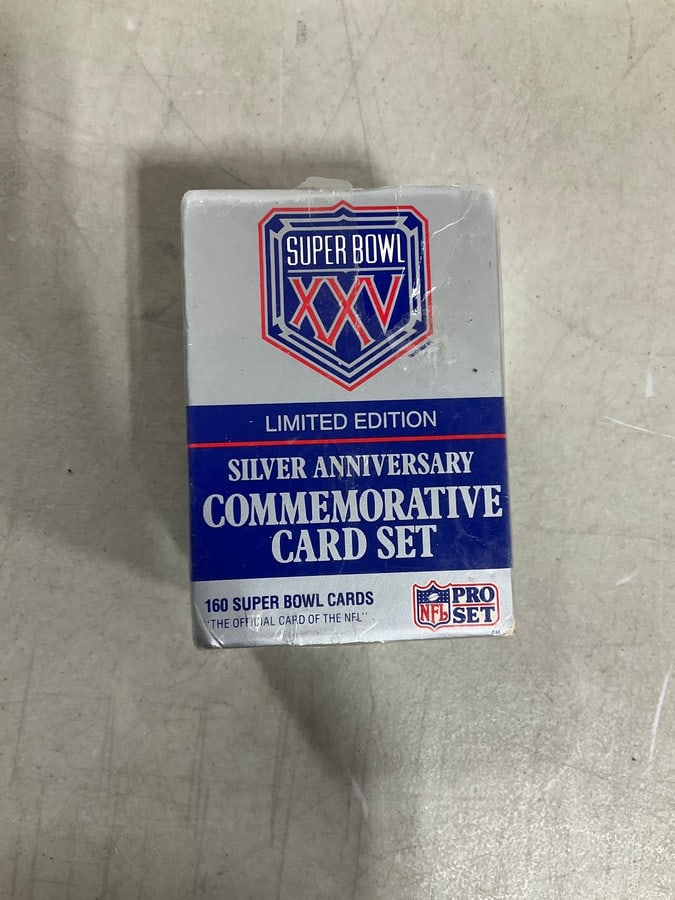 Superbowl XXV limited edition silver anniversary commemorative card set(sealed) (1 of 1)