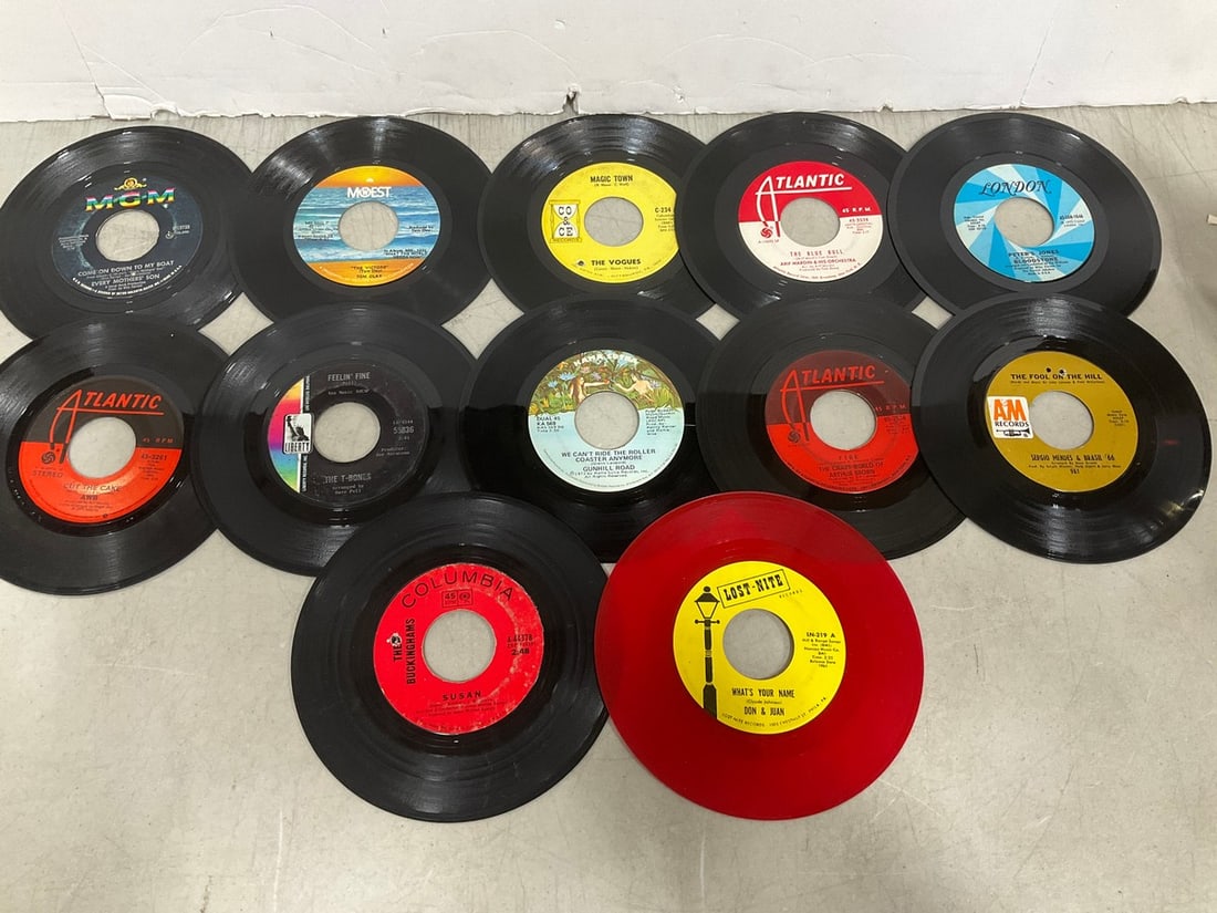 Vintage 45's (1 of 1)