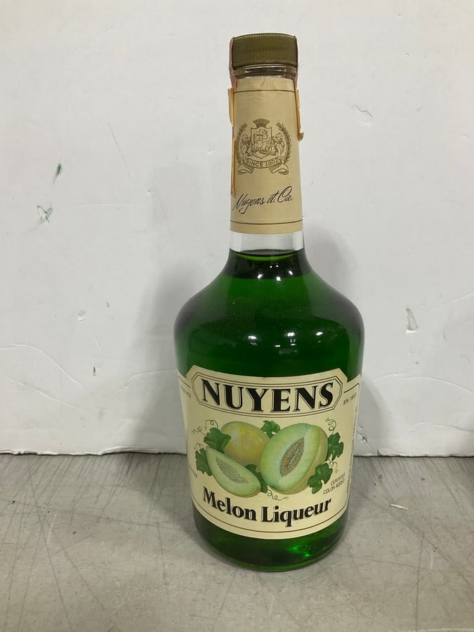 Nuyens melon liqueur sealed(40%, 750mL): Nuyens melon liqueur sealed(40%, 750mL)