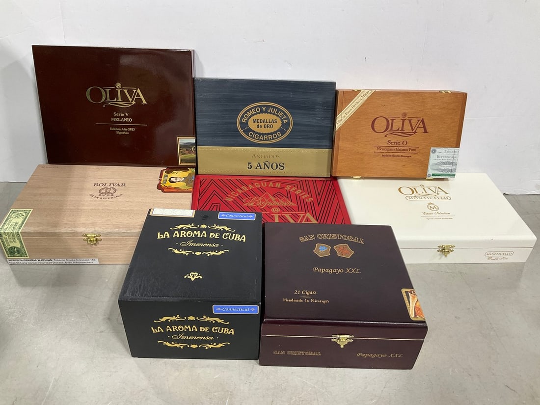 Various cigar boxes (1 of 1)
