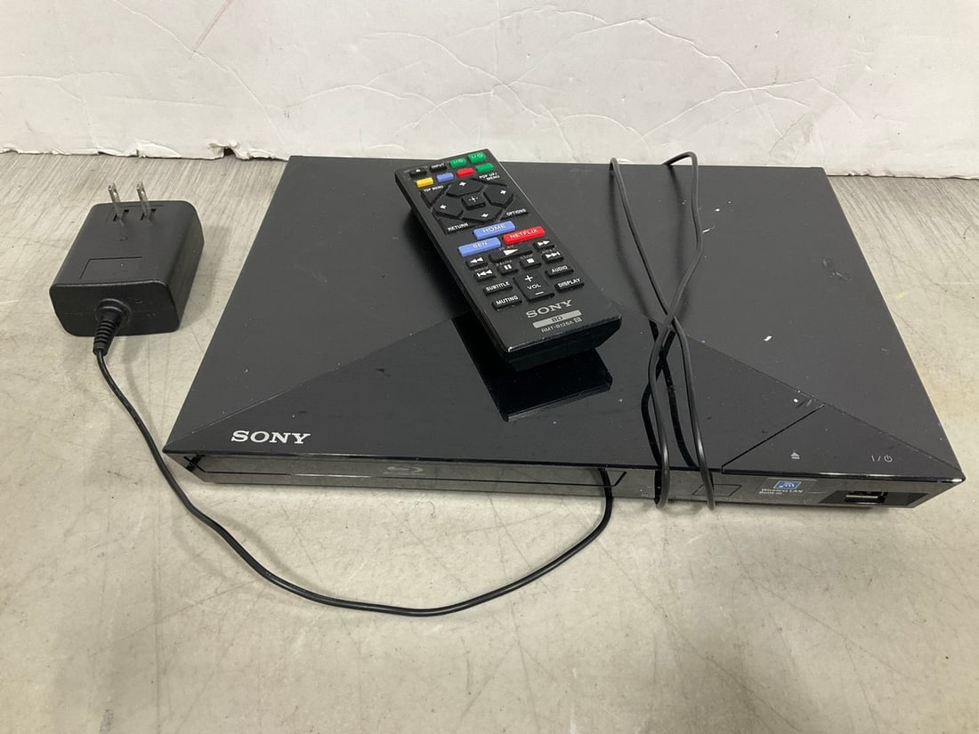 Sony blu ray DVD player (1 of 1)