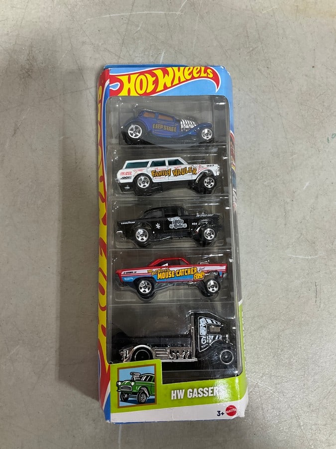 HotWheels HW gassers set(new in box) (1 of 1)