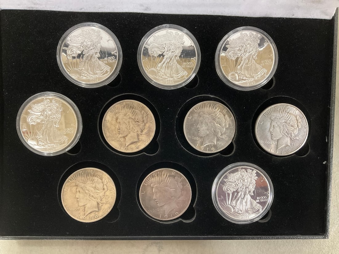 Replica silver dollars and american eagles (1 of 1)