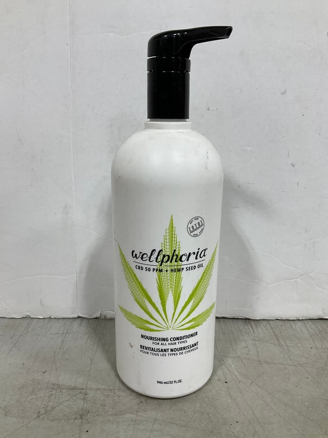 Wellphoria CBD 50ppm and hemp seed oil nourishing conditioner (1 of 1)