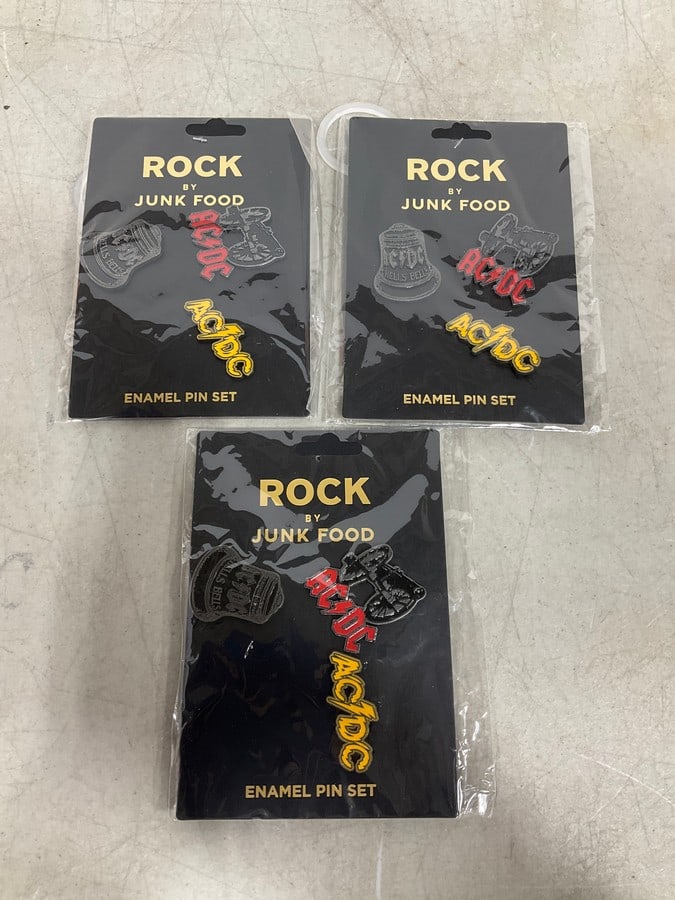 ACDC enamel pin sets(new in package): ACDC enamel pin sets(new in package)