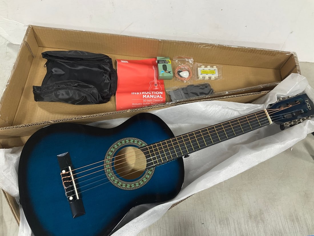 Best Choice beginners acoustic guitar with accessories(new) (1 of 1)