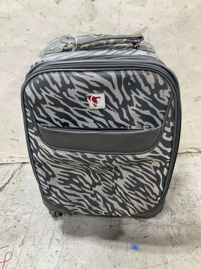 Travel suitcase (1 of 1)