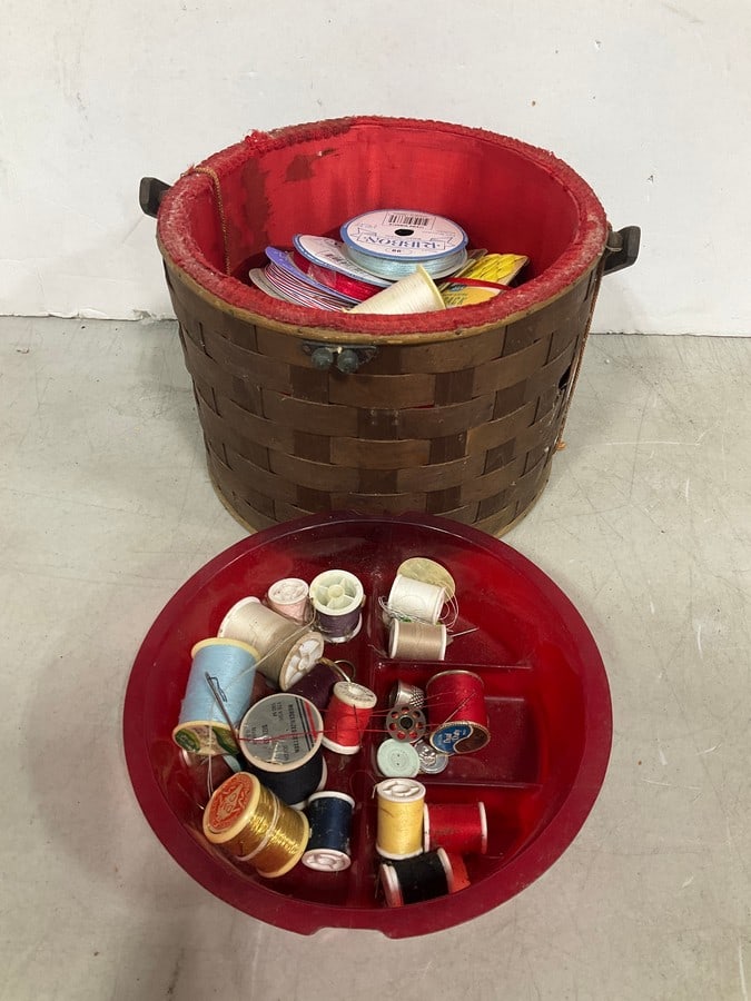 Vintage Thread and Needles (1 of 1)