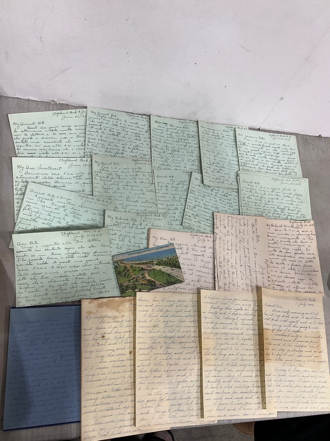 Vintage WWII letters: Vintage WWII letters