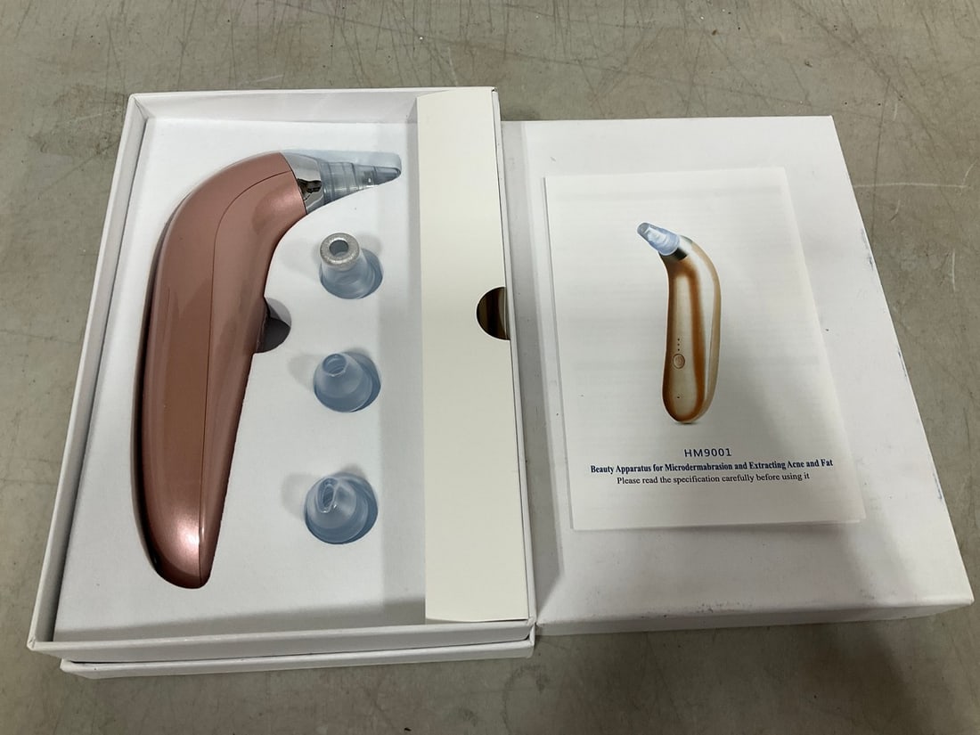 Beauty Microdermabrasion Acne Extraction Tool *in box*: Beauty Microdermabrasion Acne Extraction Tool *in box*