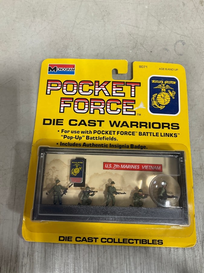 Pocket Force die cast warriors(new in package): Pocket Force die cast warriors(new in package)