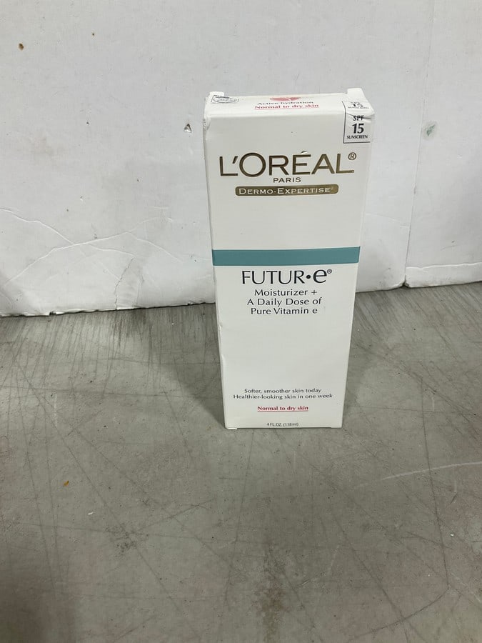 Loreal futur e moisturizer(4fl.oz.-new in box): Loreal futur e moisturizer(4fl.oz.-new in box)
