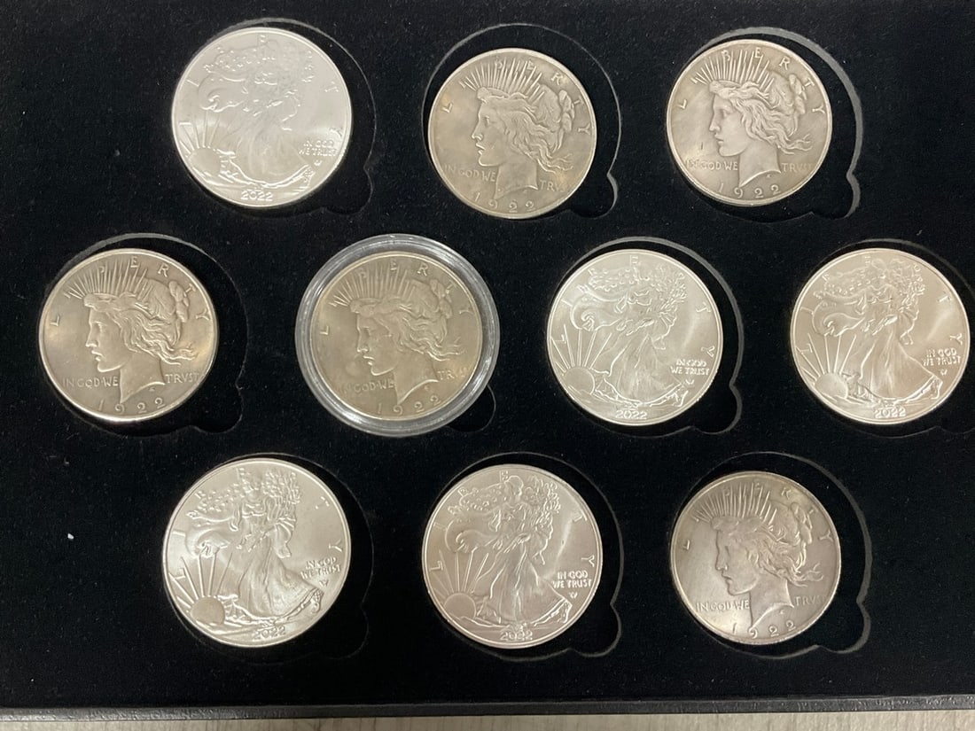 Replica Coins (1 of 1)