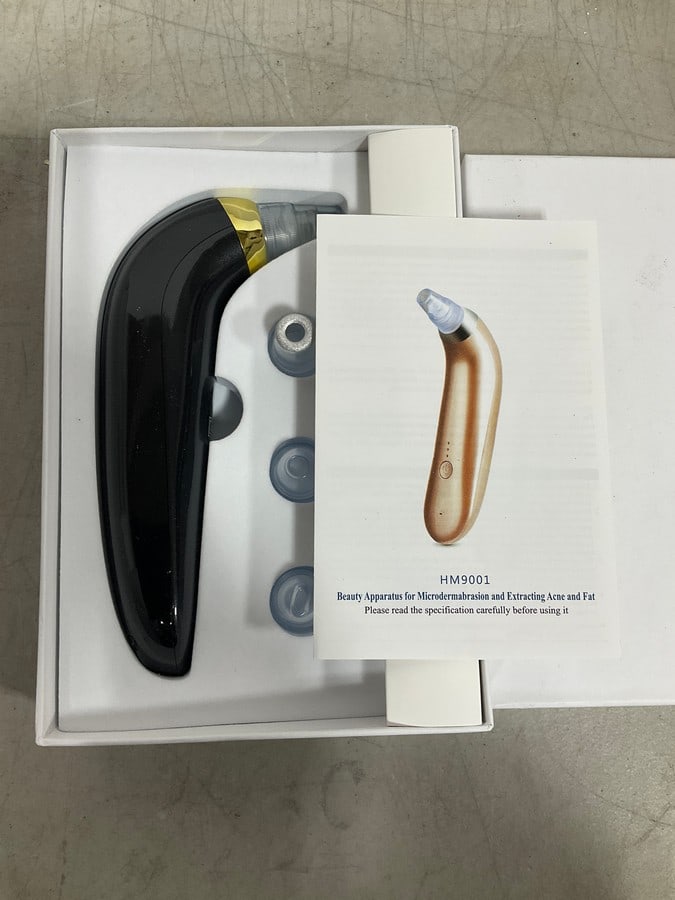 Beauty Microdermabrasion Acne Extraction Tool *in box*: Beauty Microdermabrasion Acne Extraction Tool *in box*