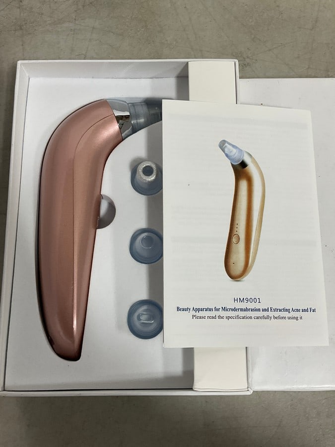 Beauty Microdermabrasion Acne Extraction Tool *in box*: Beauty Microdermabrasion Acne Extraction Tool *in box*