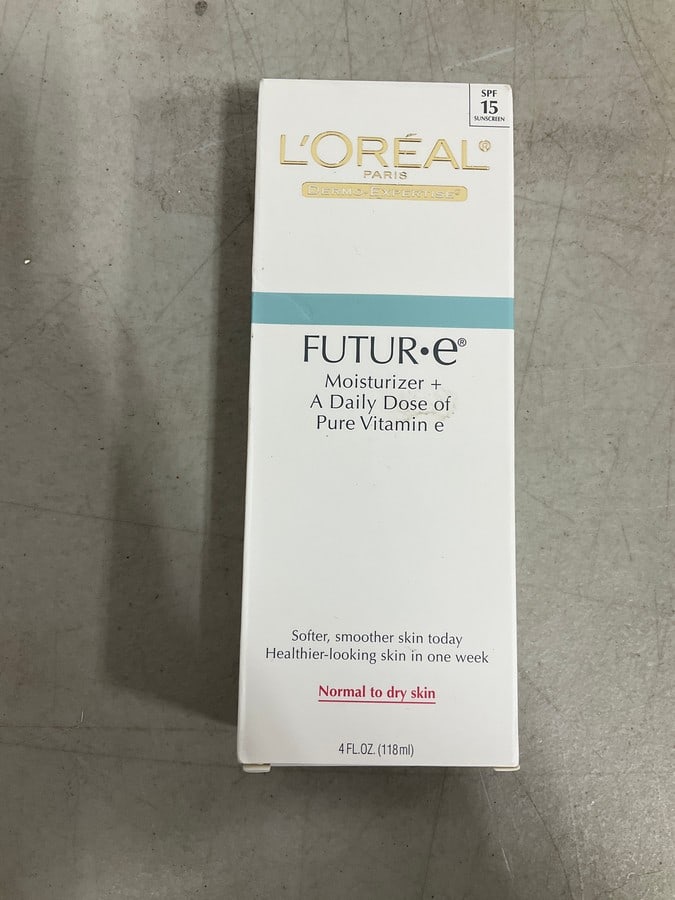 Loreal futur e moisturizer(4fl.oz.-new in box): Loreal futur e moisturizer(4fl.oz.-new in box)