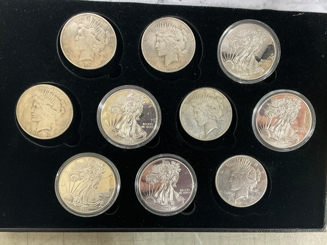 Replica coins (1 of 1)