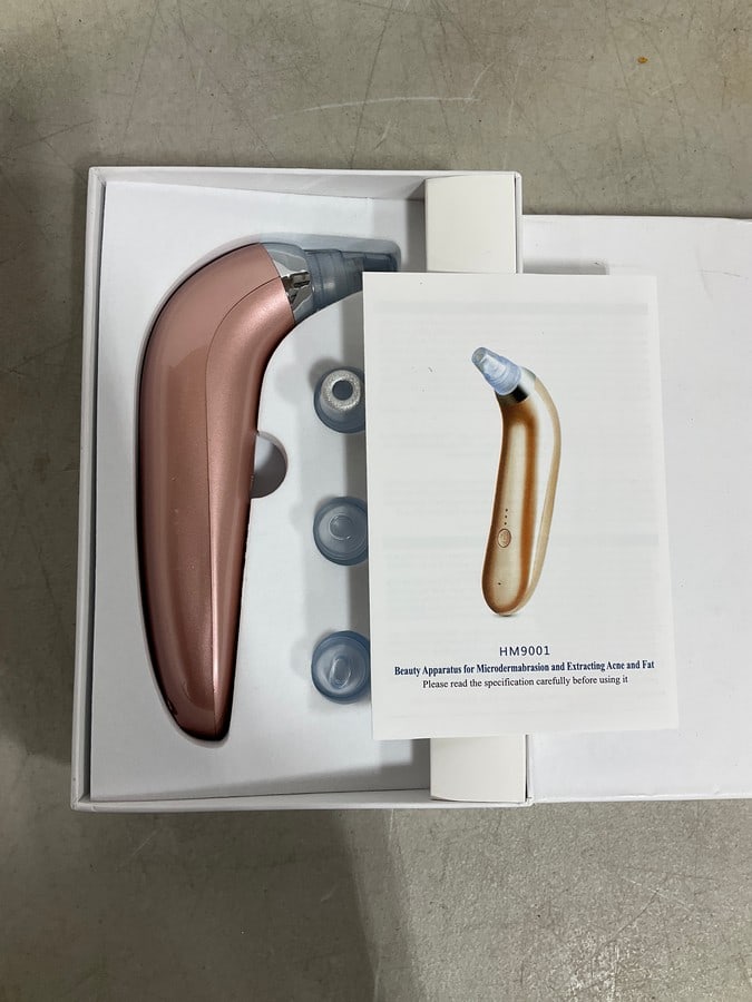 Beauty Microdermabrasion Acne Extraction Tool *in box*: Beauty Microdermabrasion Acne Extraction Tool *in box*