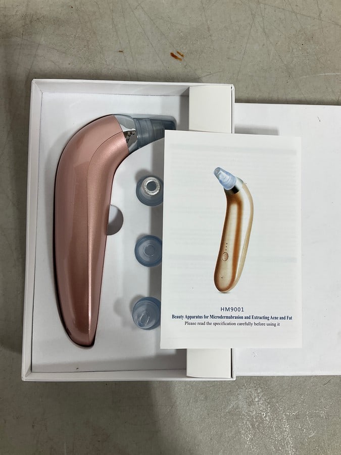 Beauty Microdermabrasion Acne Extraction Tool *in box*: Beauty Microdermabrasion Acne Extraction Tool *in box*