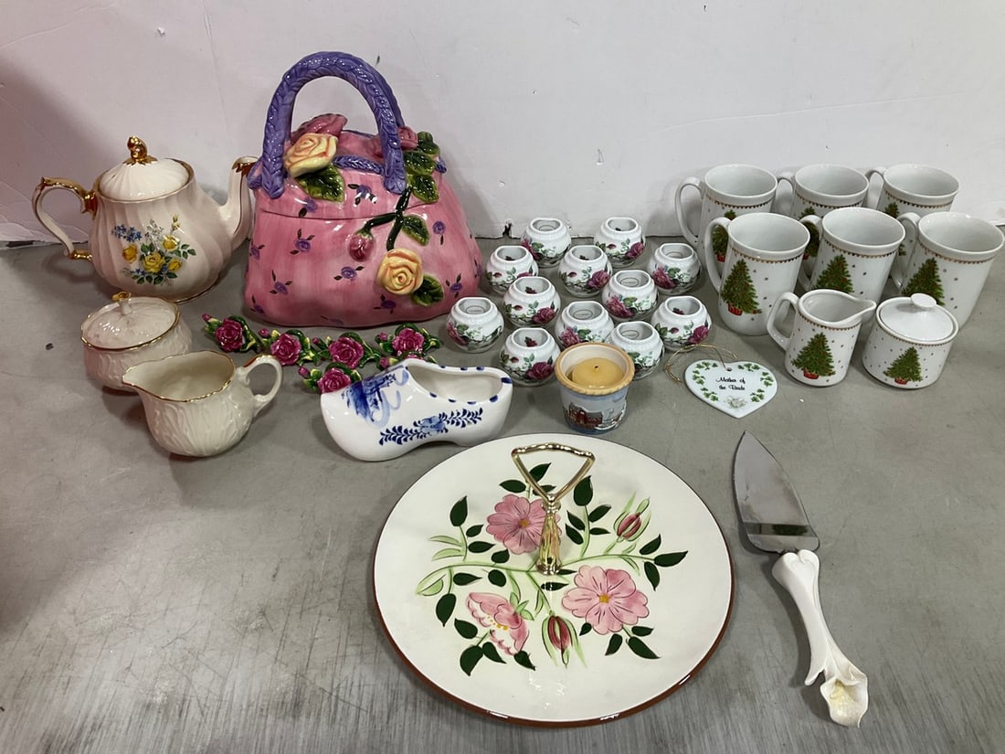 Cottage core pink purse handbag floral cookie jar(11in.tall), ceramic napkin holders, and more: Cottage core pink purse handbag floral cookie jar(11in.tall), ceramic napkin holders, and more