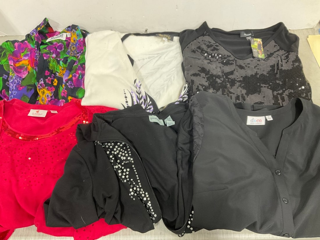 Boom blouse(M), glitterscape cardigan(XL), and more: Boom blouse(M), glitterscape cardigan(XL), and more