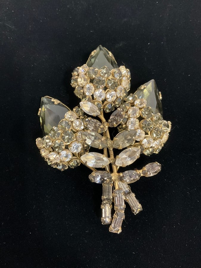 Black Onyx Broach: Black Onyx Broach