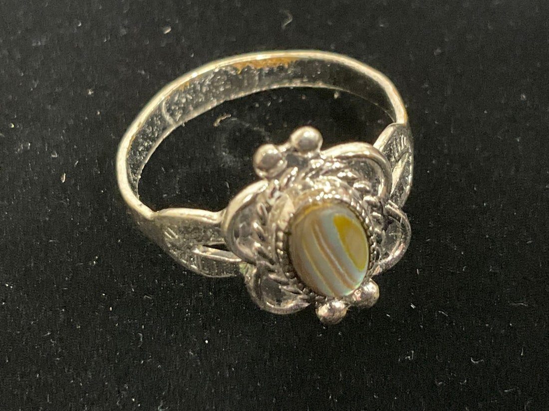 Ring with Opel 1.4 Grams (Size: 5): Ring with Opel 1.4 Grams (Size: 5)