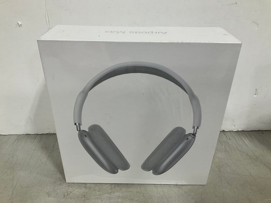 Airpods Max Headphones - White *SEALED*: Airpods Max Headphones - White *SEALED*