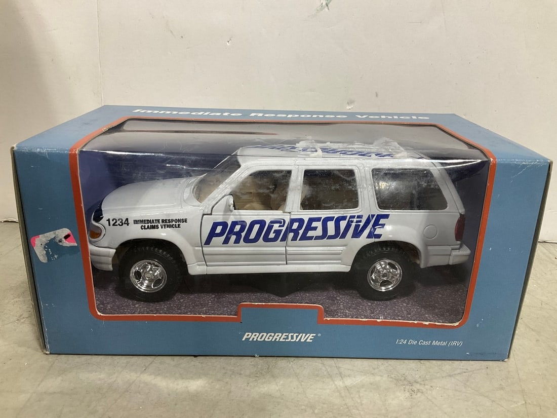 Progressive 1:24 Diecast Collectible *new in box*: Progressive 1:24 Diecast Collectible *new in box*