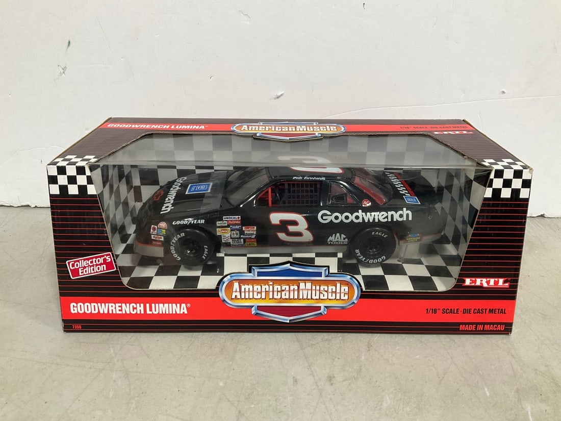 American Muscle Goodwrench Lumina 1/18 die cast metal collectible(new in box) (1 of 1)
