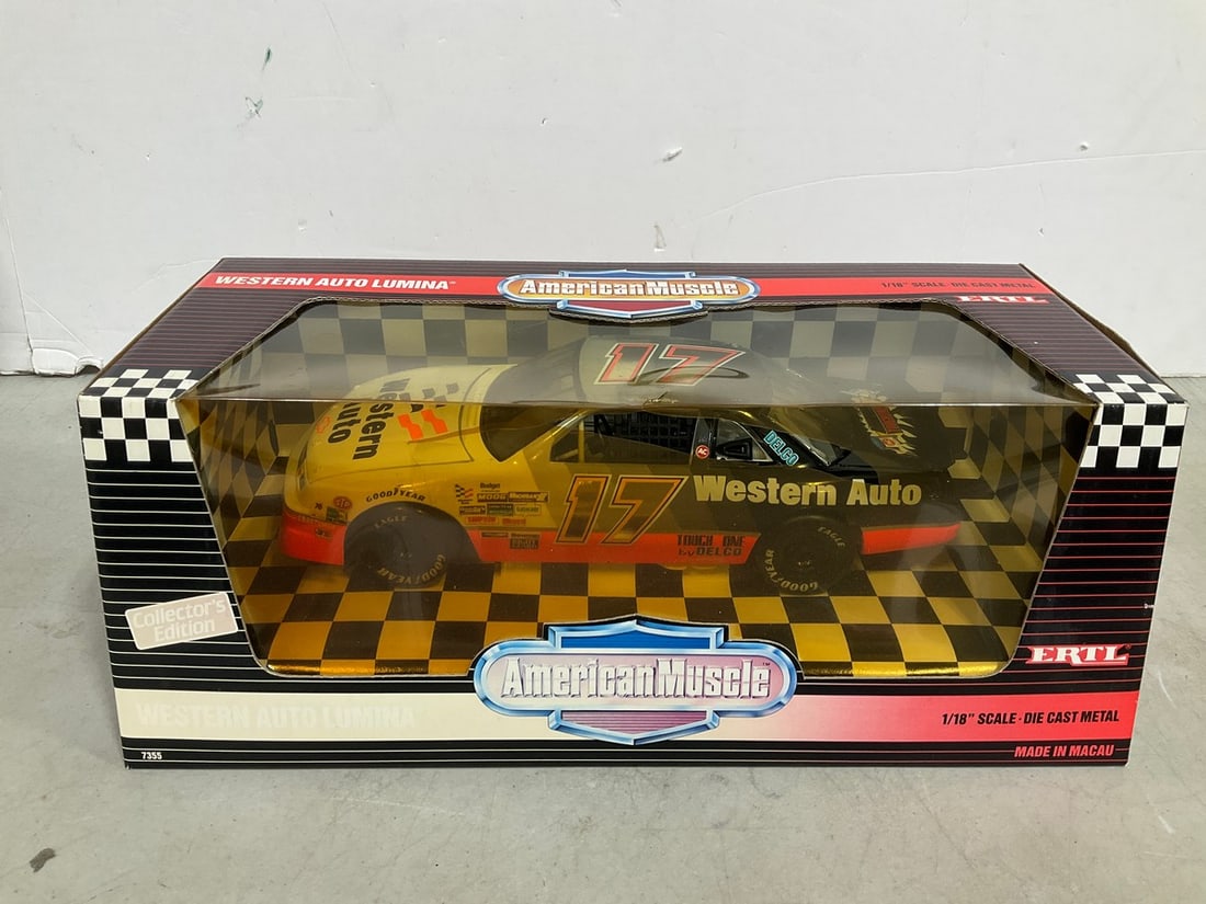 American Muscle 1:18 Western Auto Lumina diecast collectible*new in box* (1 of 1)