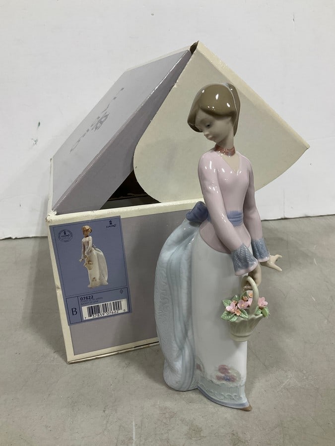 Lladro Basket of Love figurine(10in.tall) (1 of 1)
