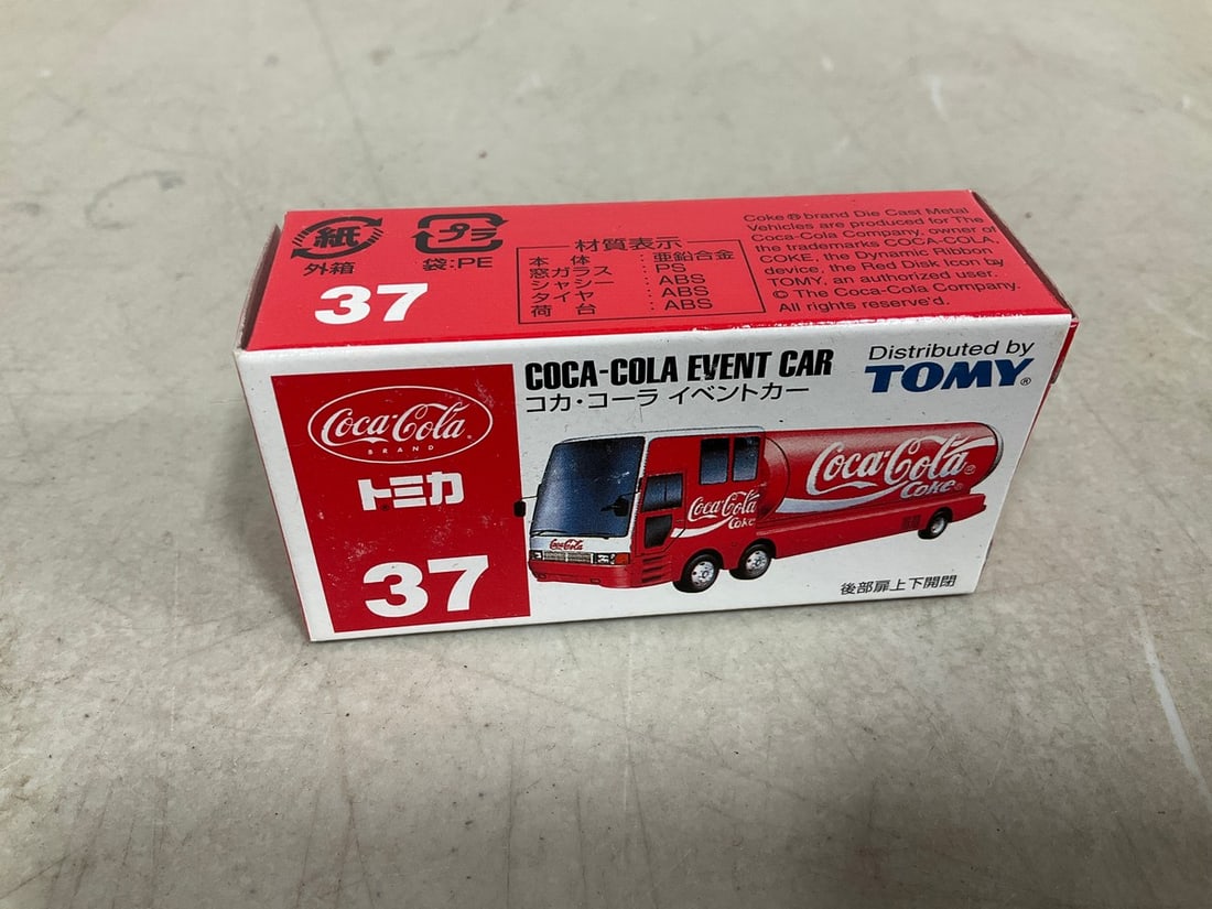Takara Tomy Tomica No.37 Coca Cola Event car*new in box*: Takara Tomy Tomica No.37 Coca Cola Event car*new in box*