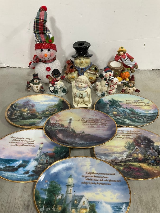 Thomas Kinkade collectible plates(6.5in.x9in.), snowman decor, and more (1 of 1)
