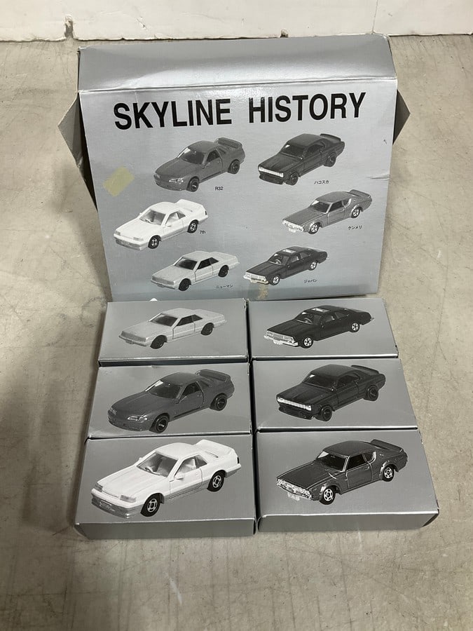 Takara Tomy Nissan Skyline Models set*new in box*: Takara Tomy Nissan Skyline Models set*new in box*