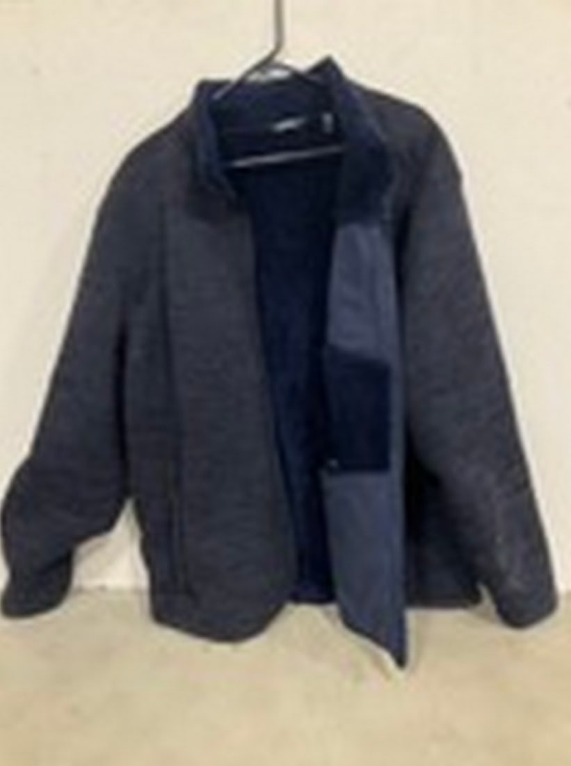 Izod jacket(XXL) (1 of 1)