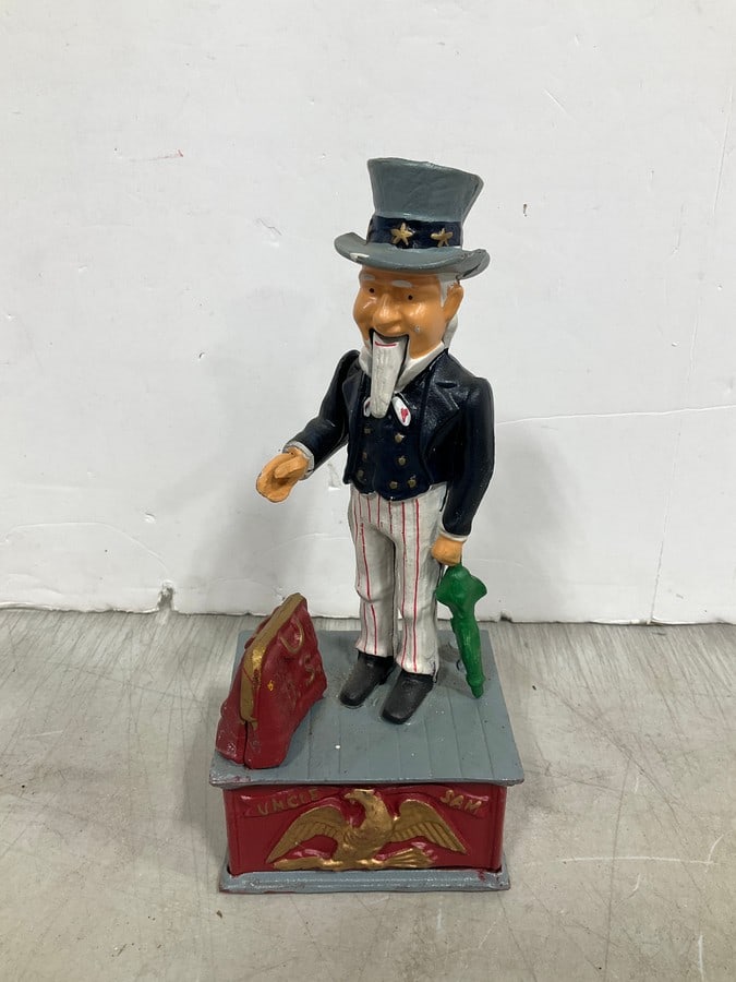 Vintage Uncle Sam cast iron mechanical bank (1 of 1)