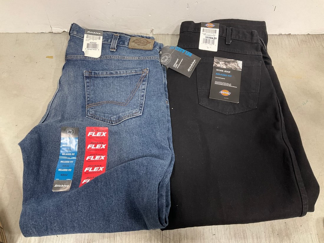 Men's Dickies work jeans 40x32 and 38x32(new with tags): Men's Dickies work jeans 40x32 and 38x32(new with tags)