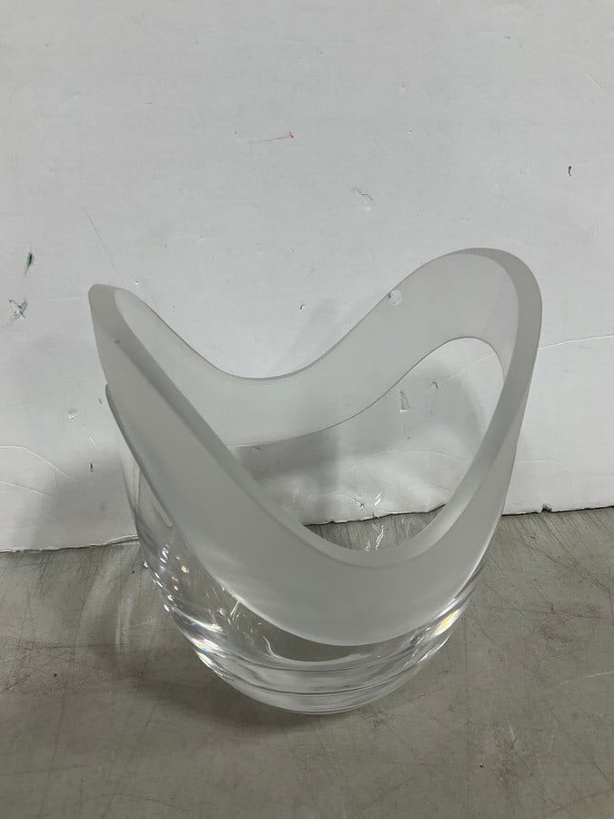 Laleek vase signed on bottom(multiple chips-9in.tall): Laleek vase signed on bottom(multiple chips-9in.tall)