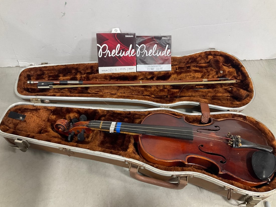 Franz Joseph Violin with Case/Bow (1 of 1)